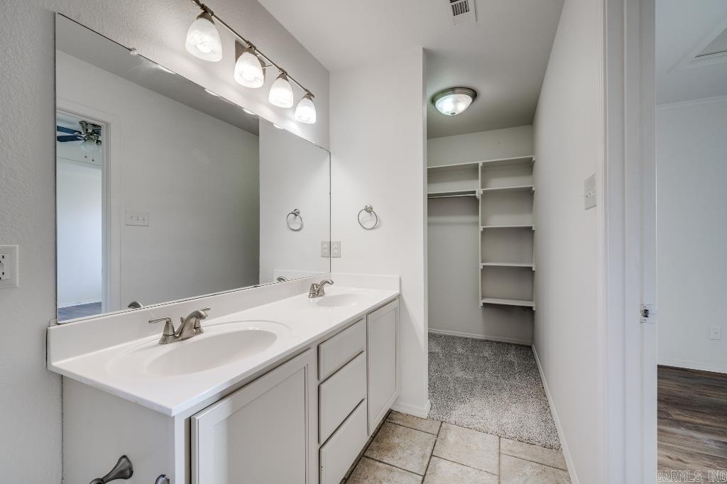 1023 Anemone Drive Property Photo 16