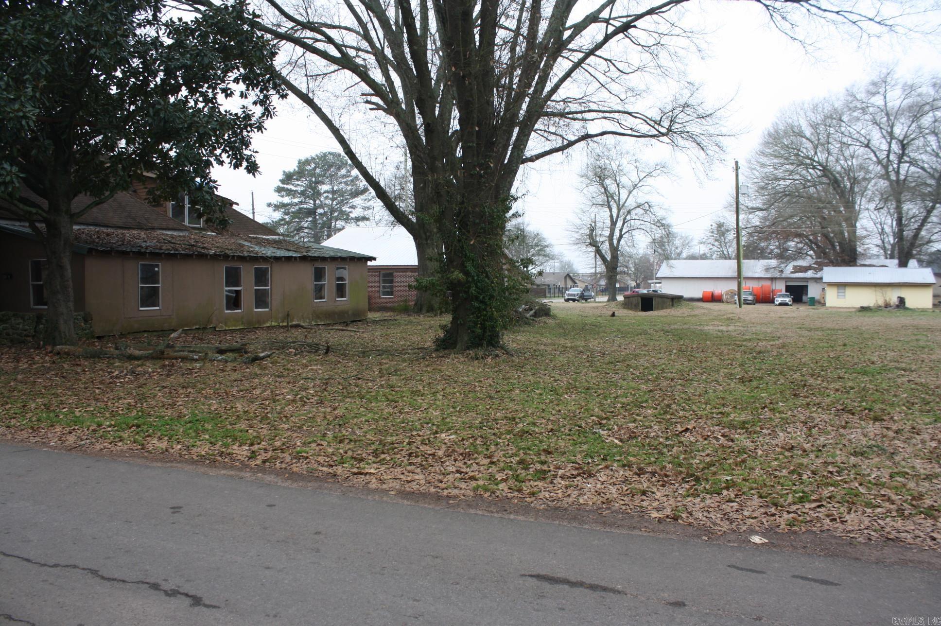 Ansley/russell Property Photo 8