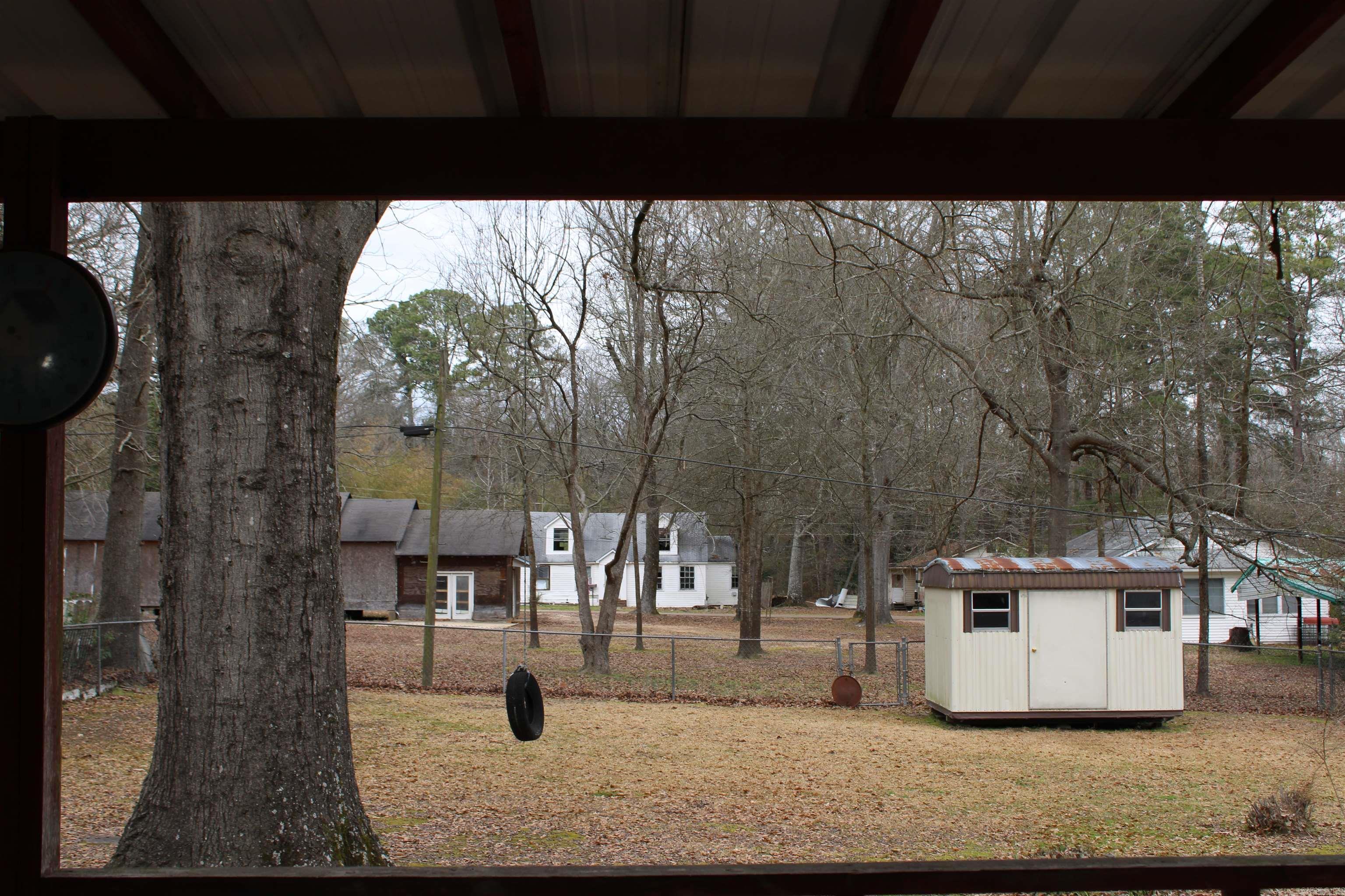 206 Oak Property Photo 11