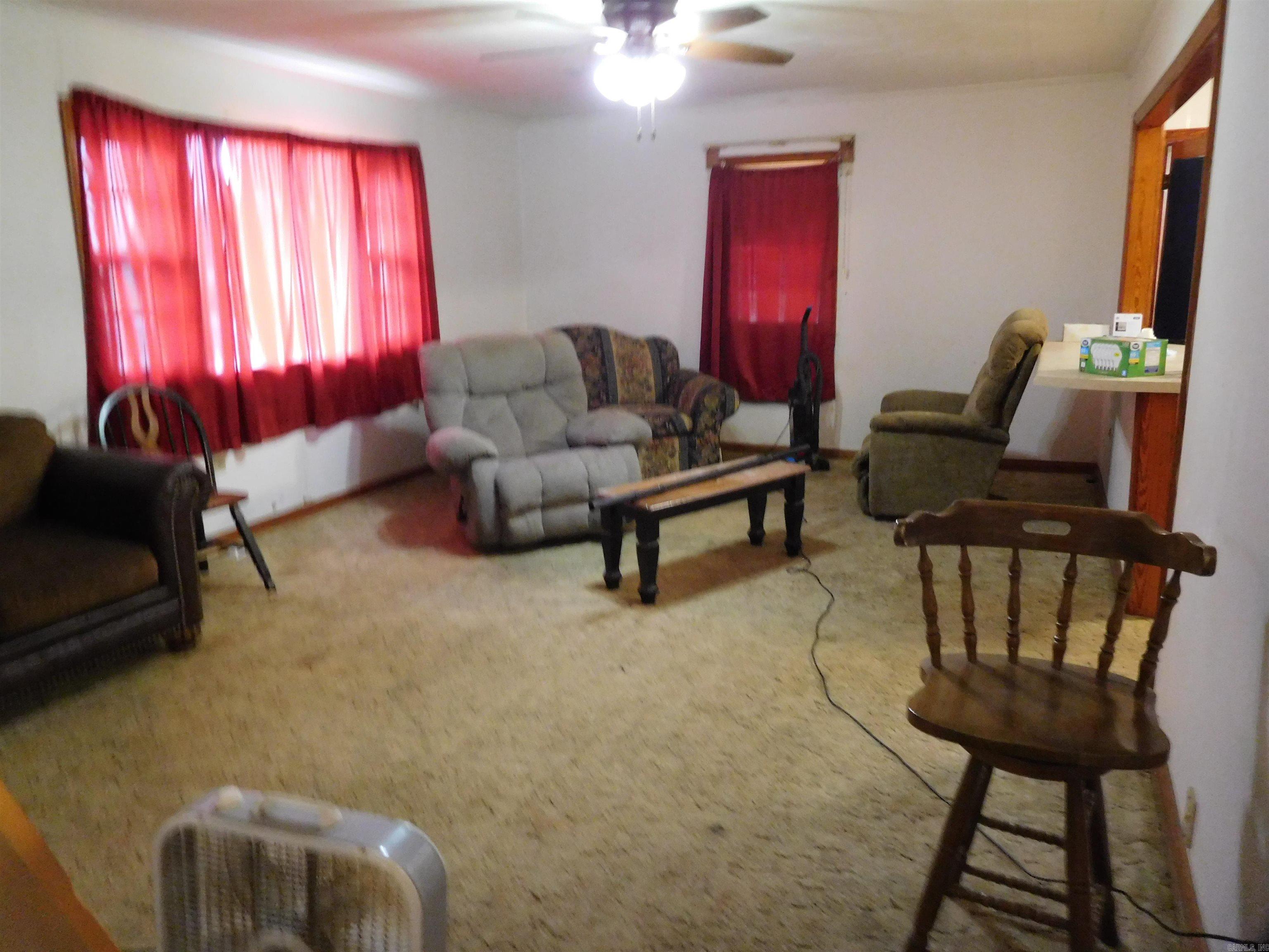 620 S Greenville Property Photo 6
