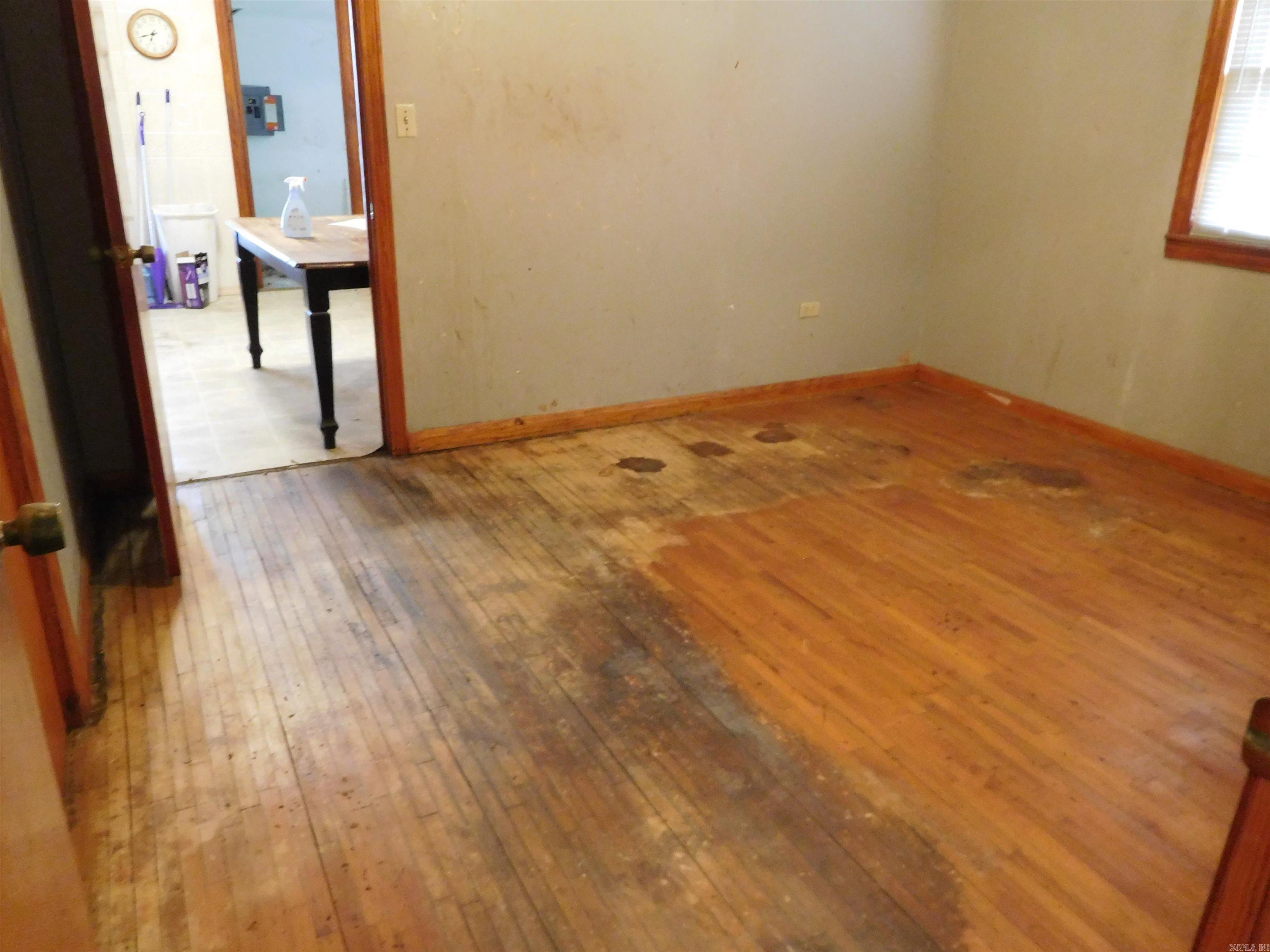 620 S Greenville Property Photo 11