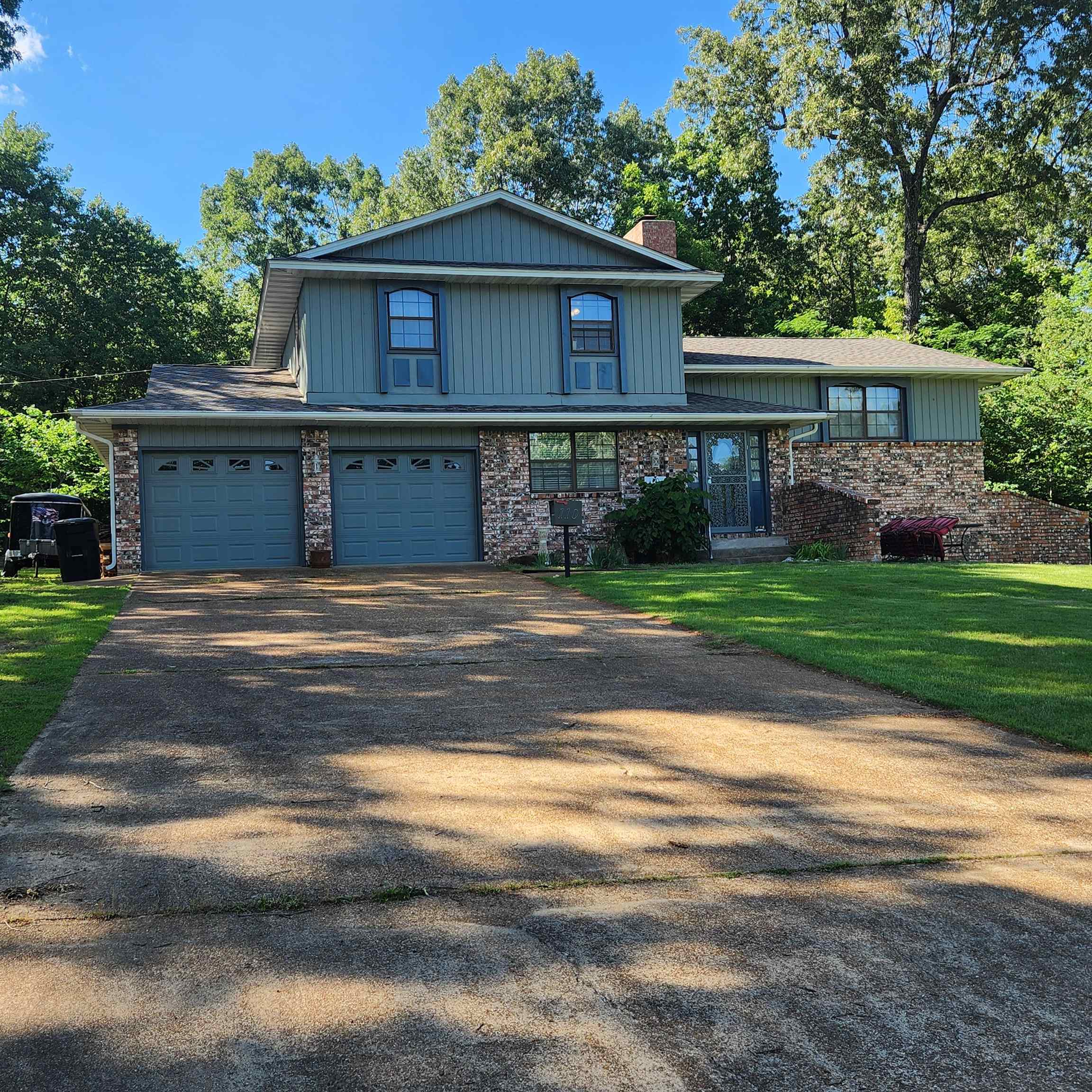 110 Emerald Lane Property Photo