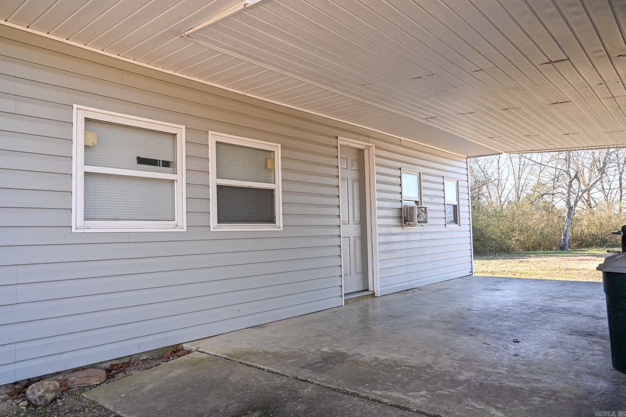 4574 Hwy 8 E Property Photo 2
