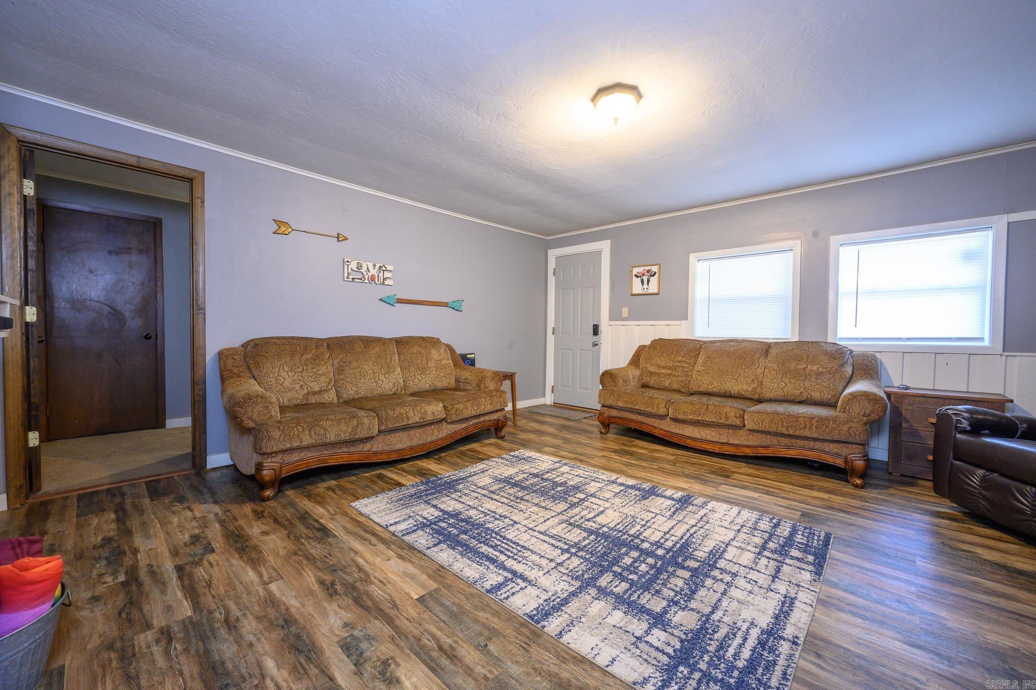 4574 Hwy 8 E Property Photo 8