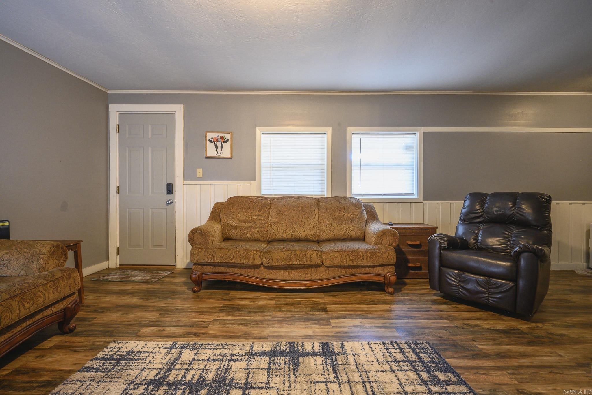 4574 Hwy 8 E Property Photo 10