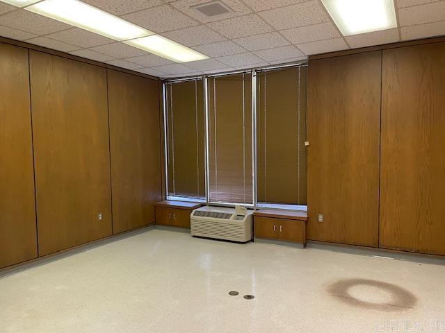 1204 S Main Property Photo 13