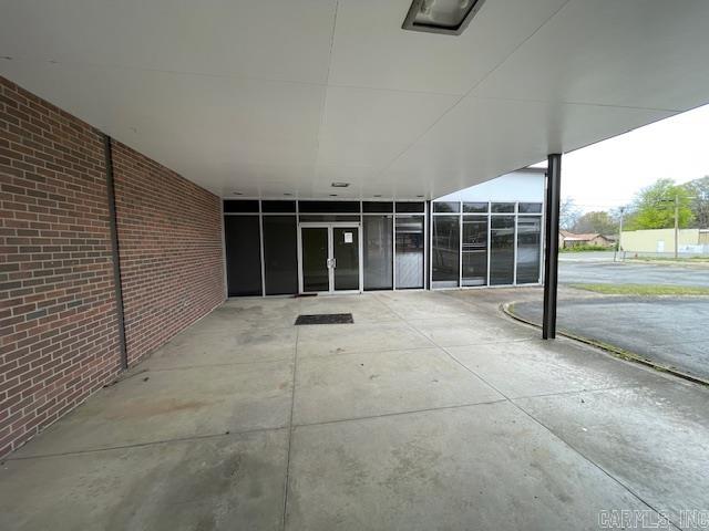 1204 S Main Property Photo 15