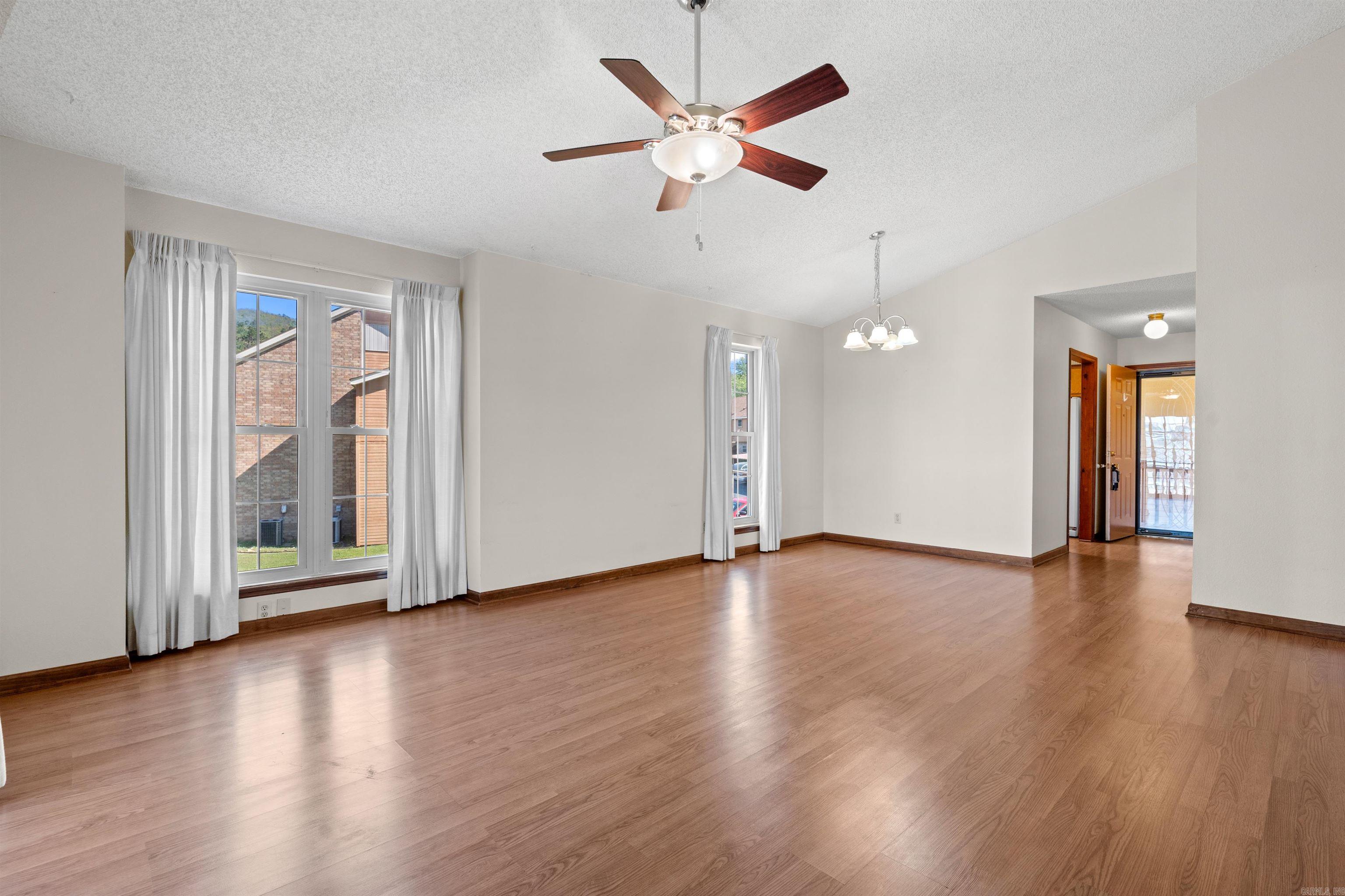 Clearbrook Hpr Real Estate Listings Main Image