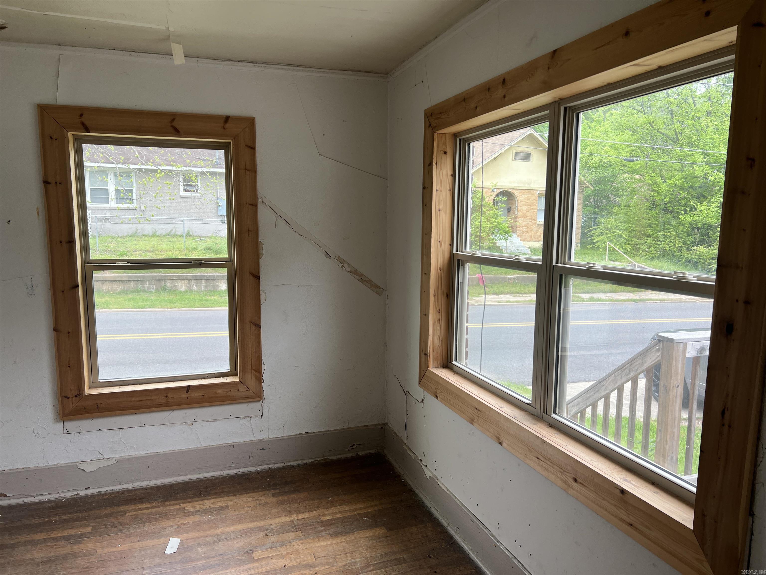 413 Belding Street Property Photo 2