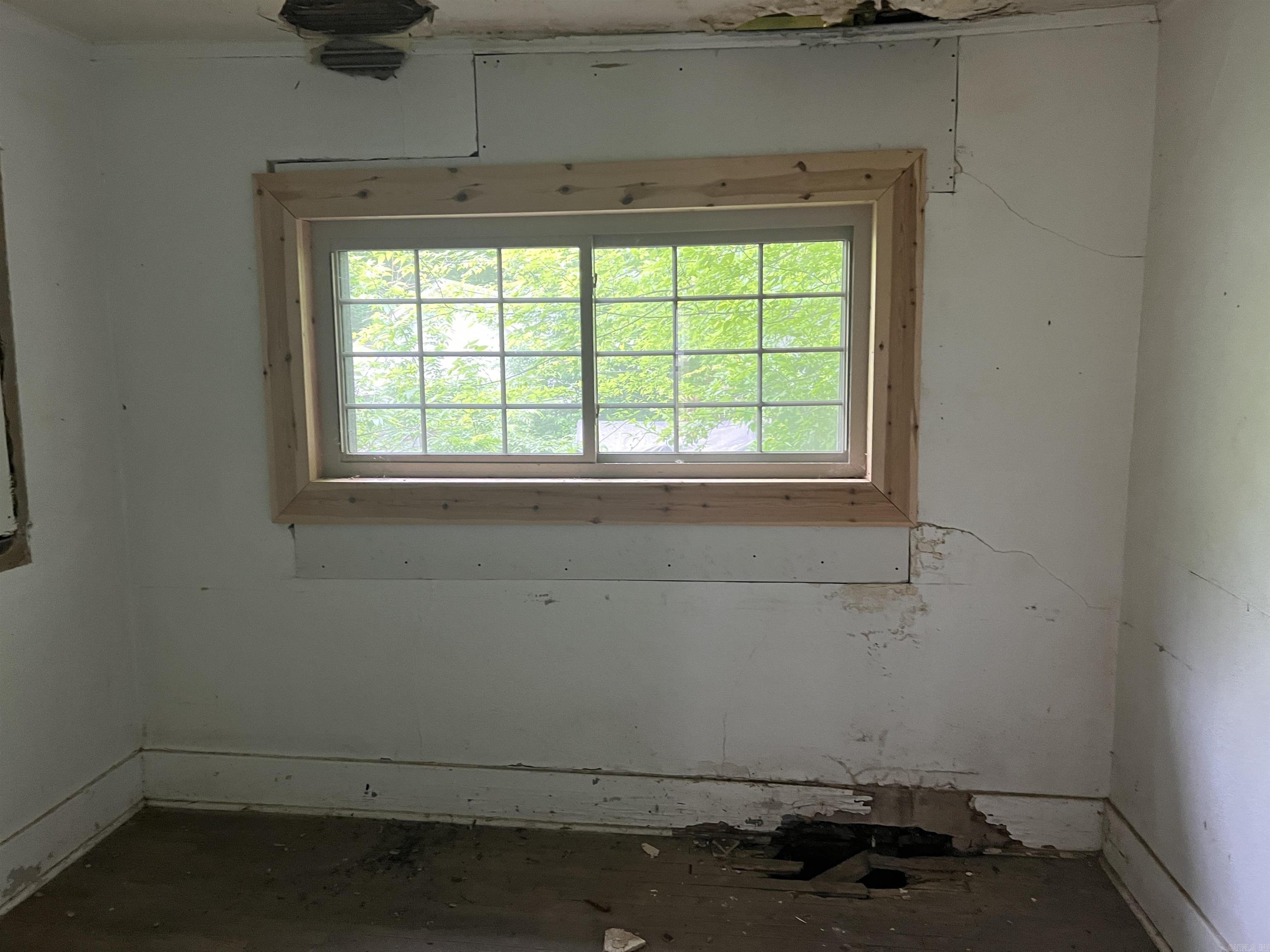 413 Belding Street Property Photo 3