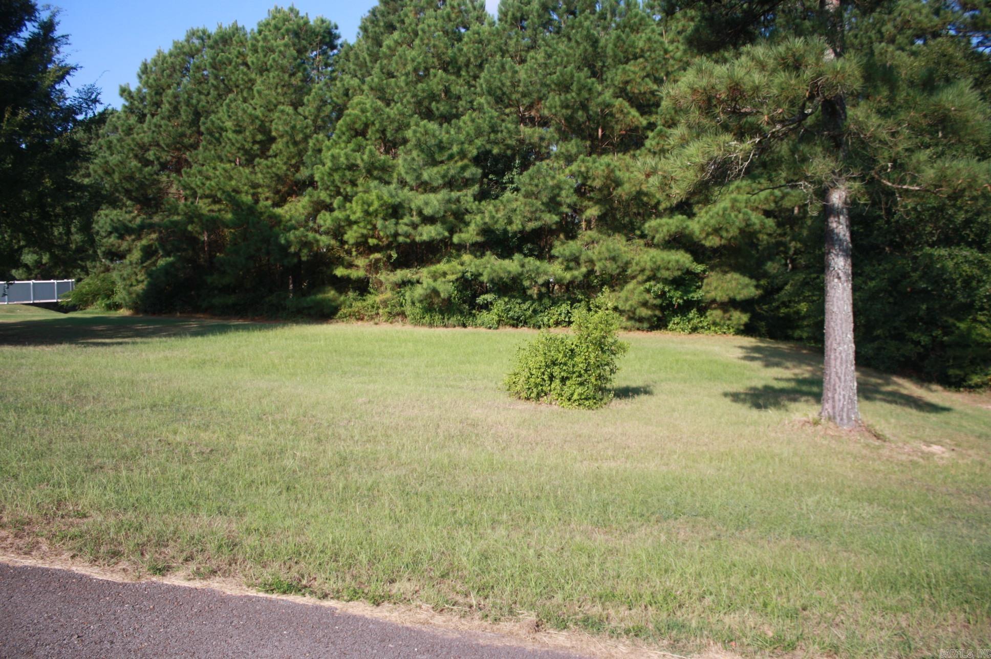 307 Doe Run Property Photo 1