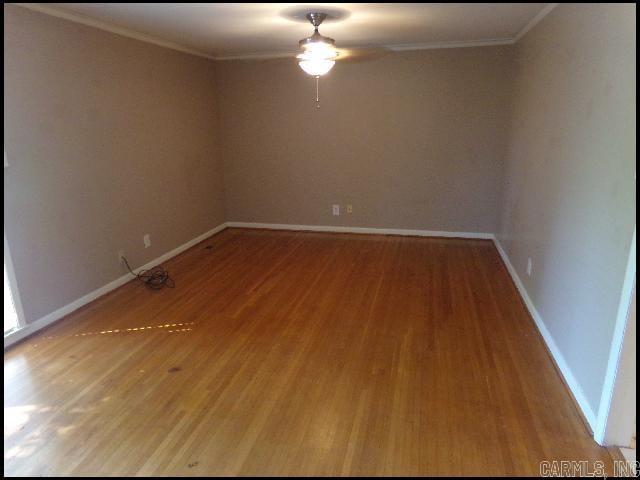 5025 Lakeview Property Photo 4