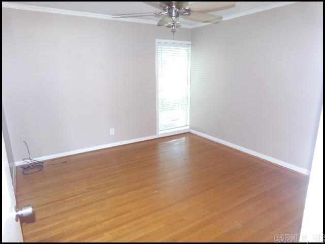 5025 Lakeview Property Photo 8