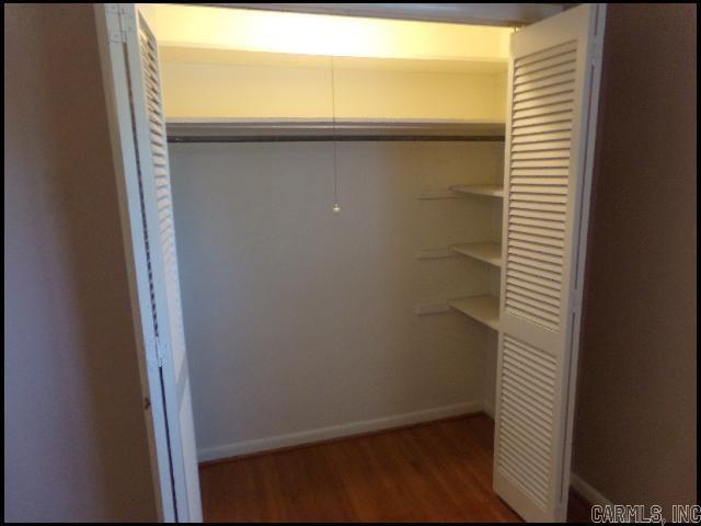 5025 Lakeview Property Photo 11
