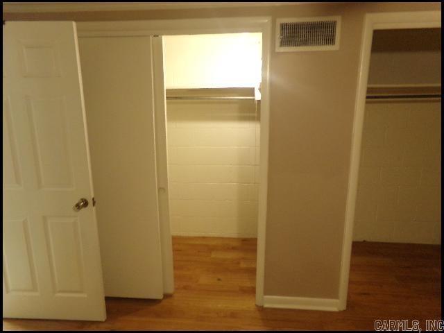 5025 Lakeview Property Photo 18