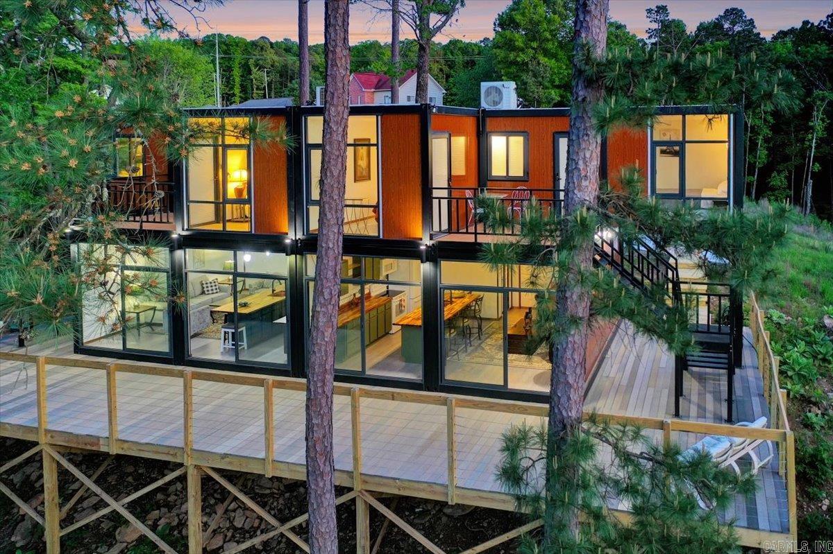 124 Waterfall Court Property Photo 1