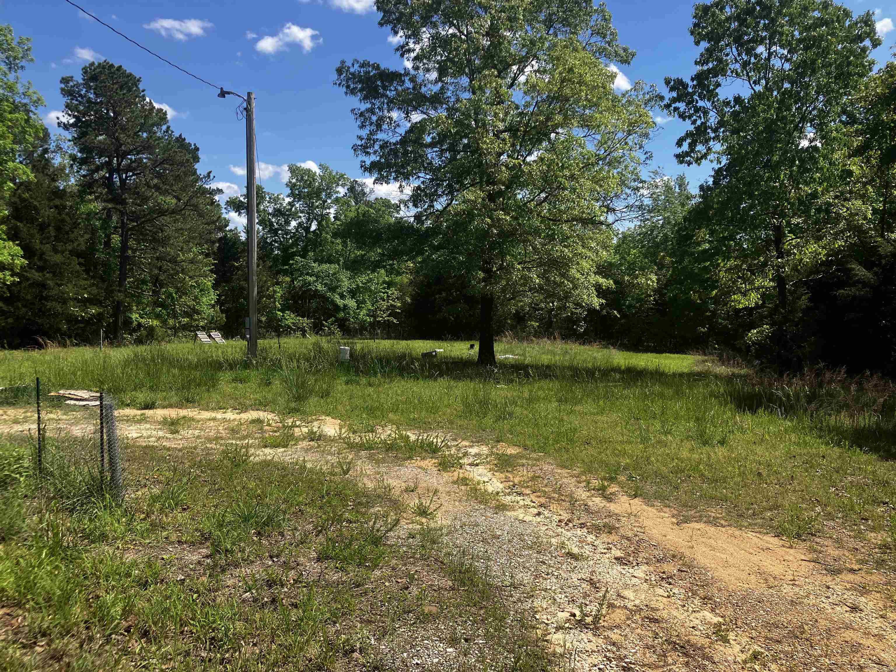 734 W Spring Hill Road Property Photo 2