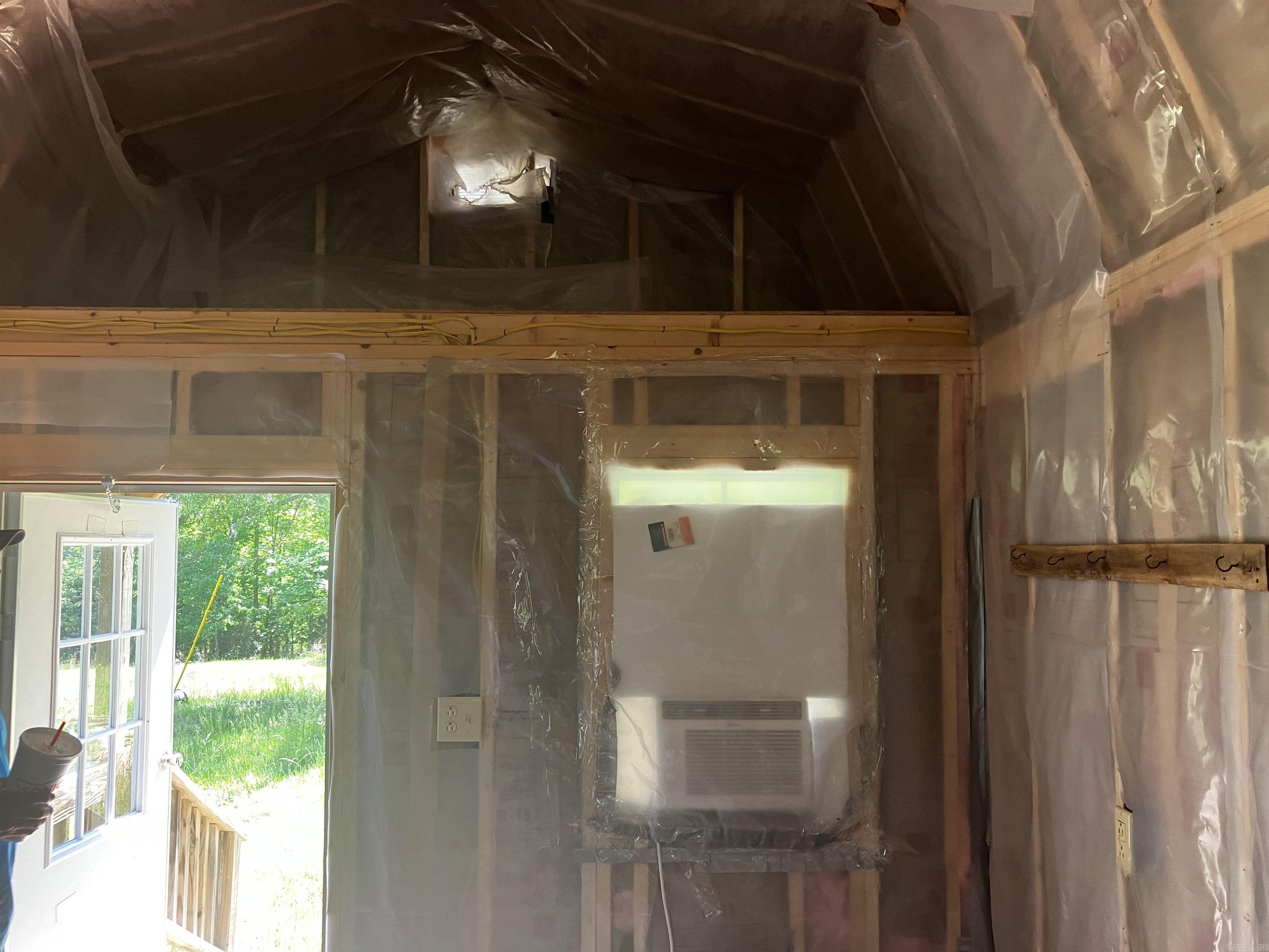 734 W Spring Hill Road Property Photo 5