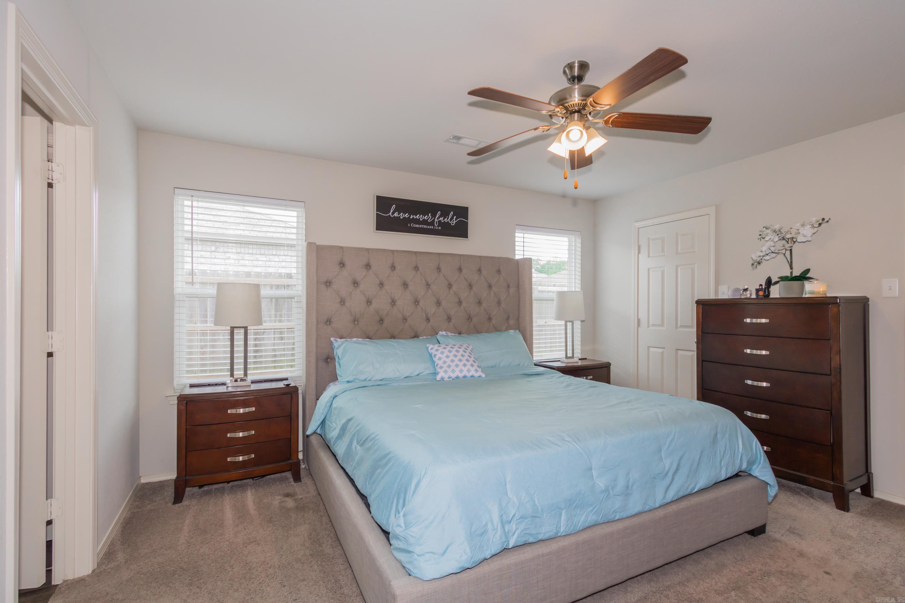 5001 Woodstream Drive Property Photo 17