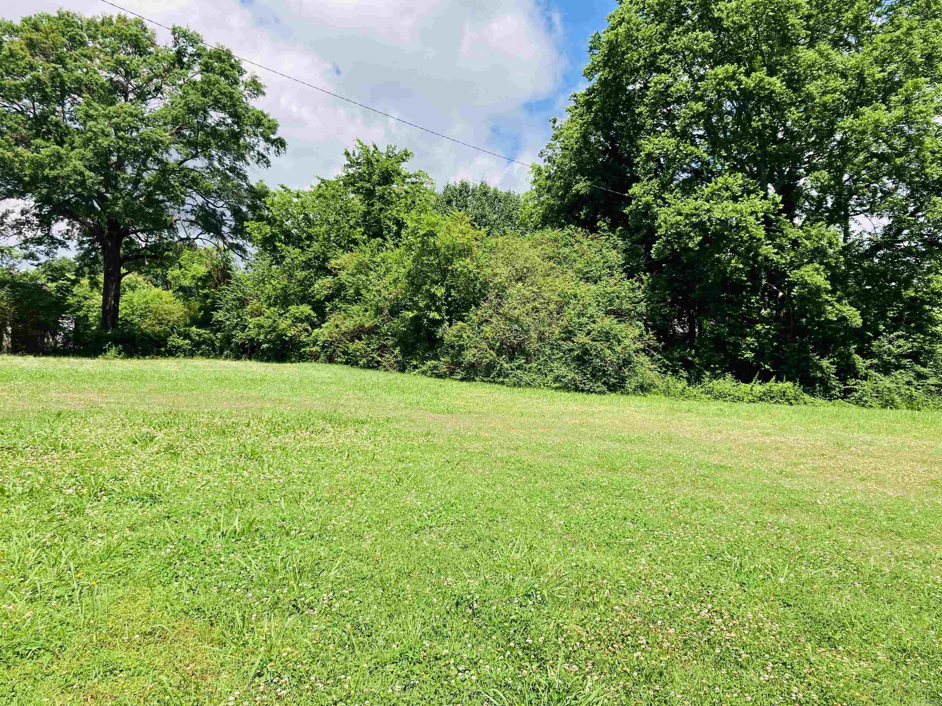 906 W Pleasure Avenue Property Photo