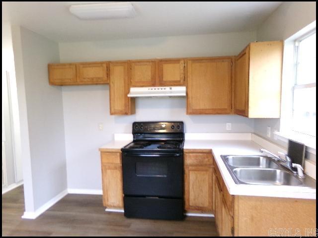 12003 Krestridge Drive B Property Photo 5