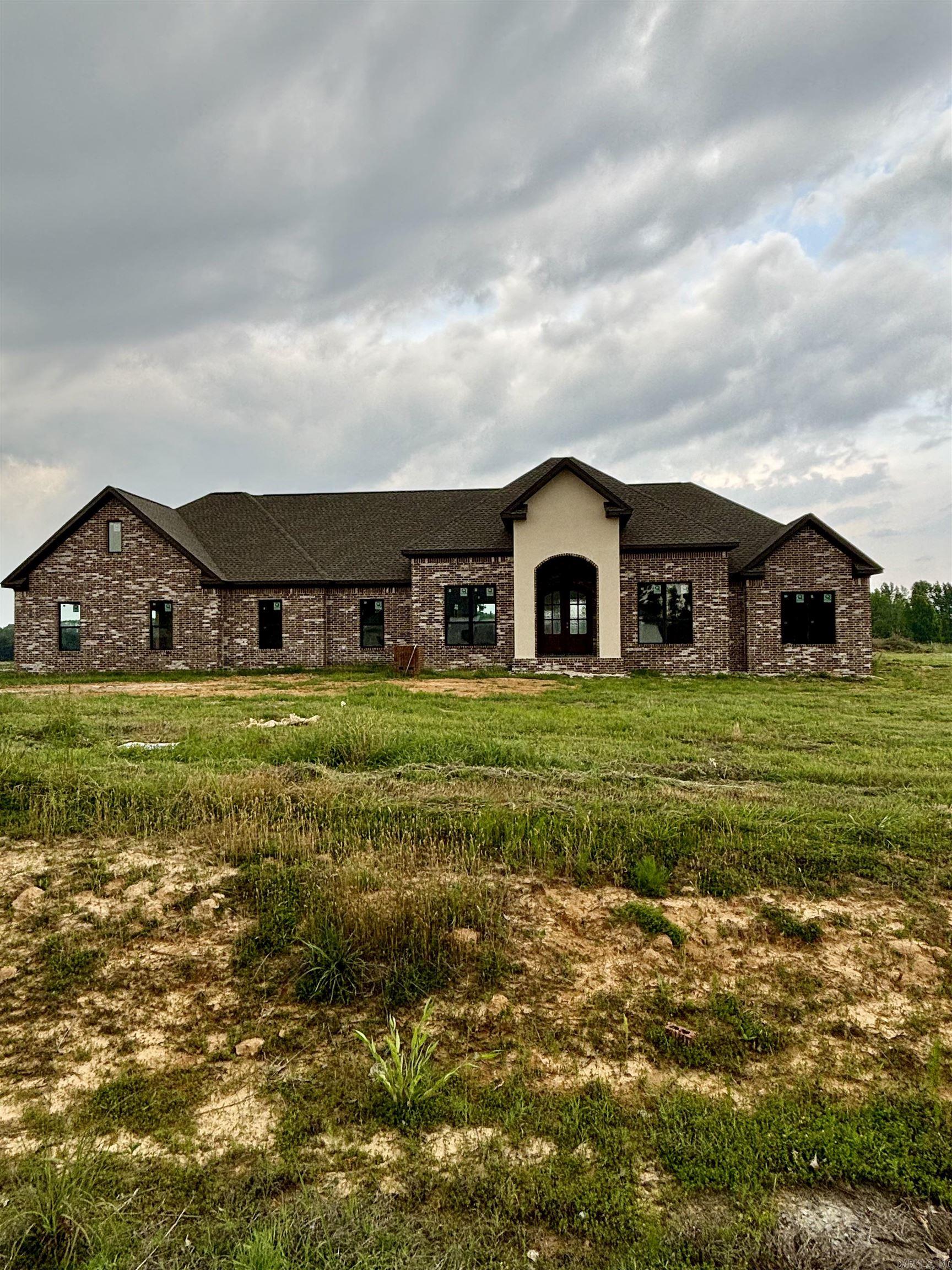 Ashley's Place Real Estate Listings Main Image