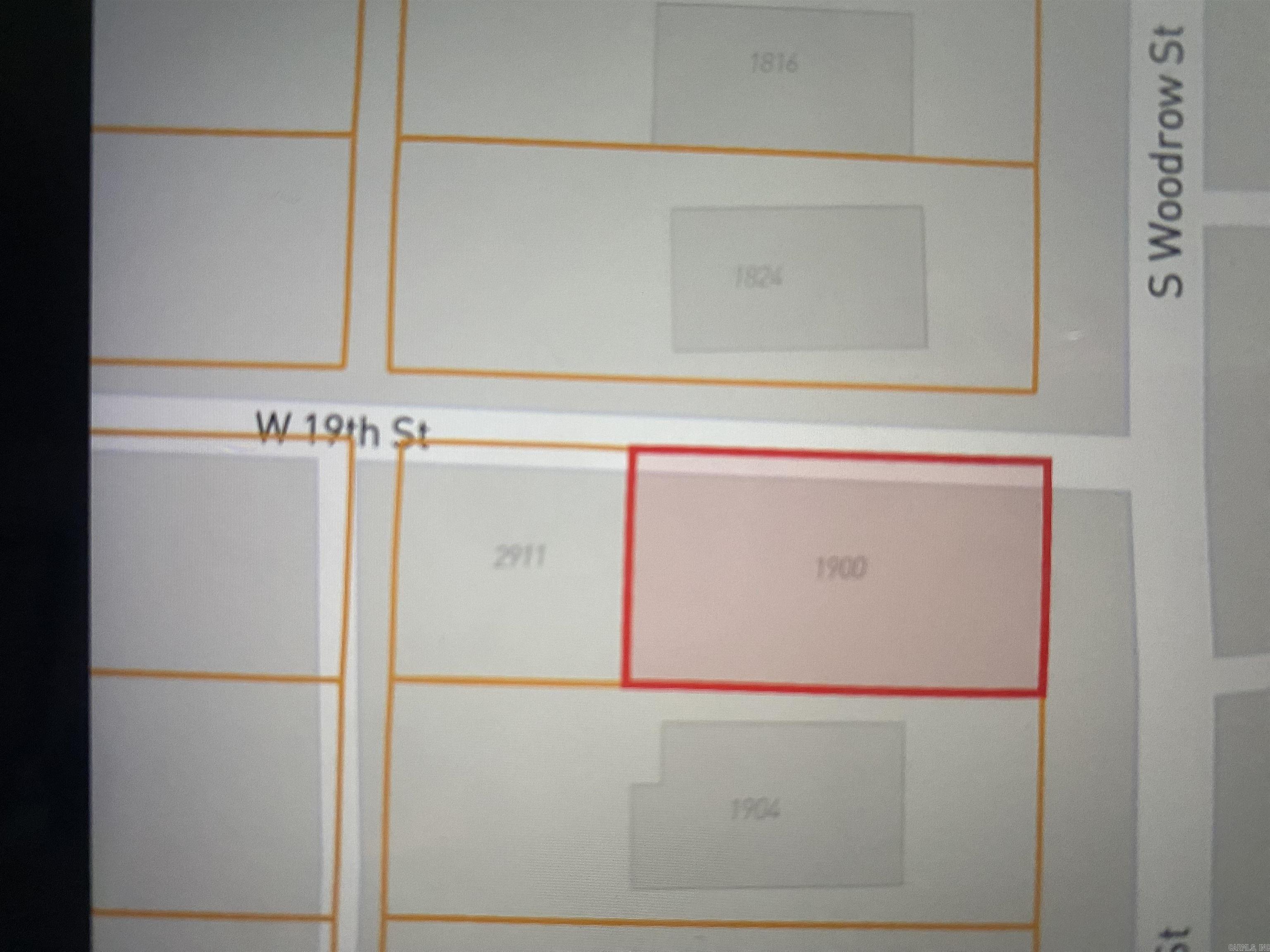 1900 S Woodrow Street Property Photo