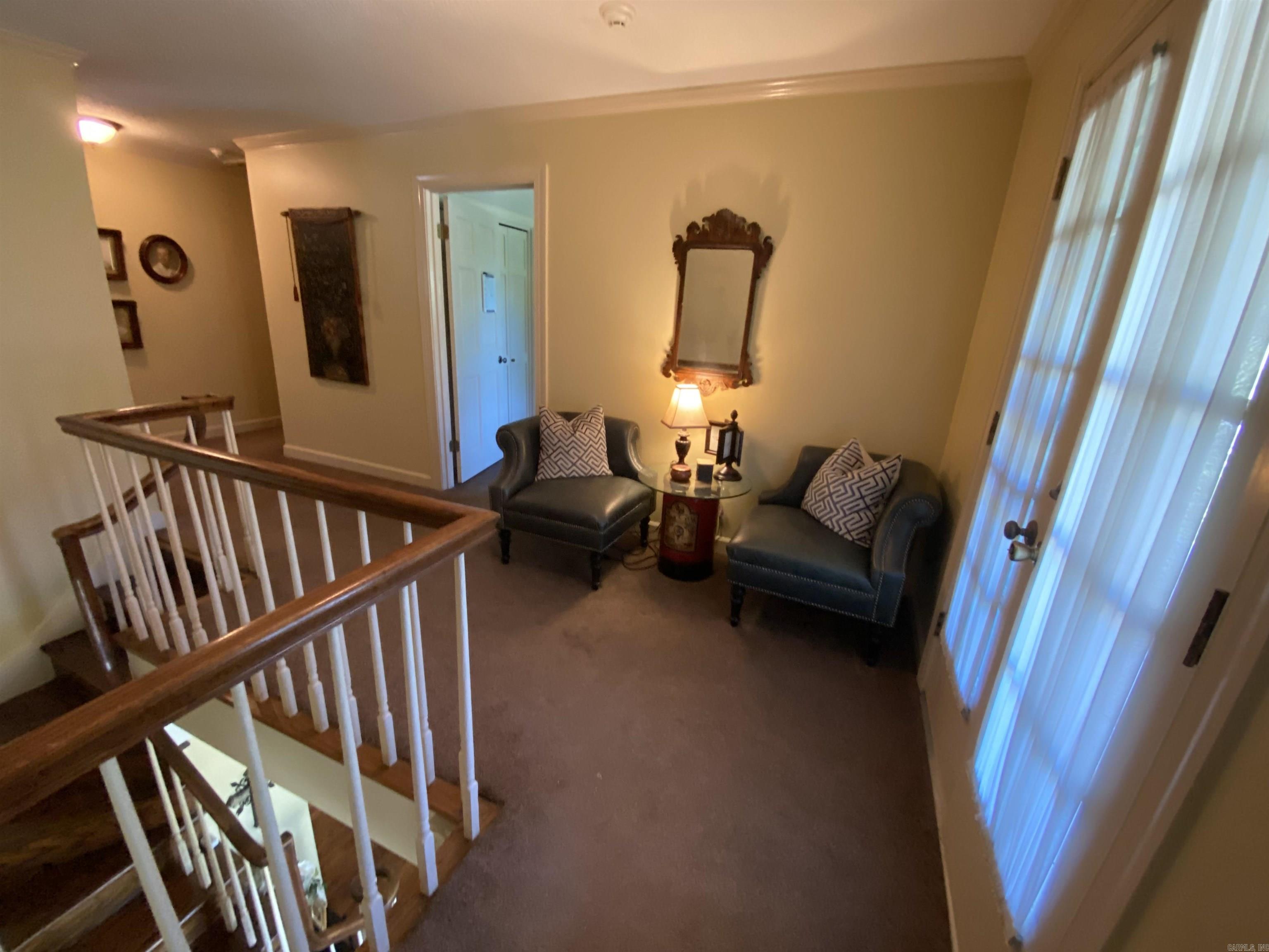 1205 Yorkshire Property Photo 5