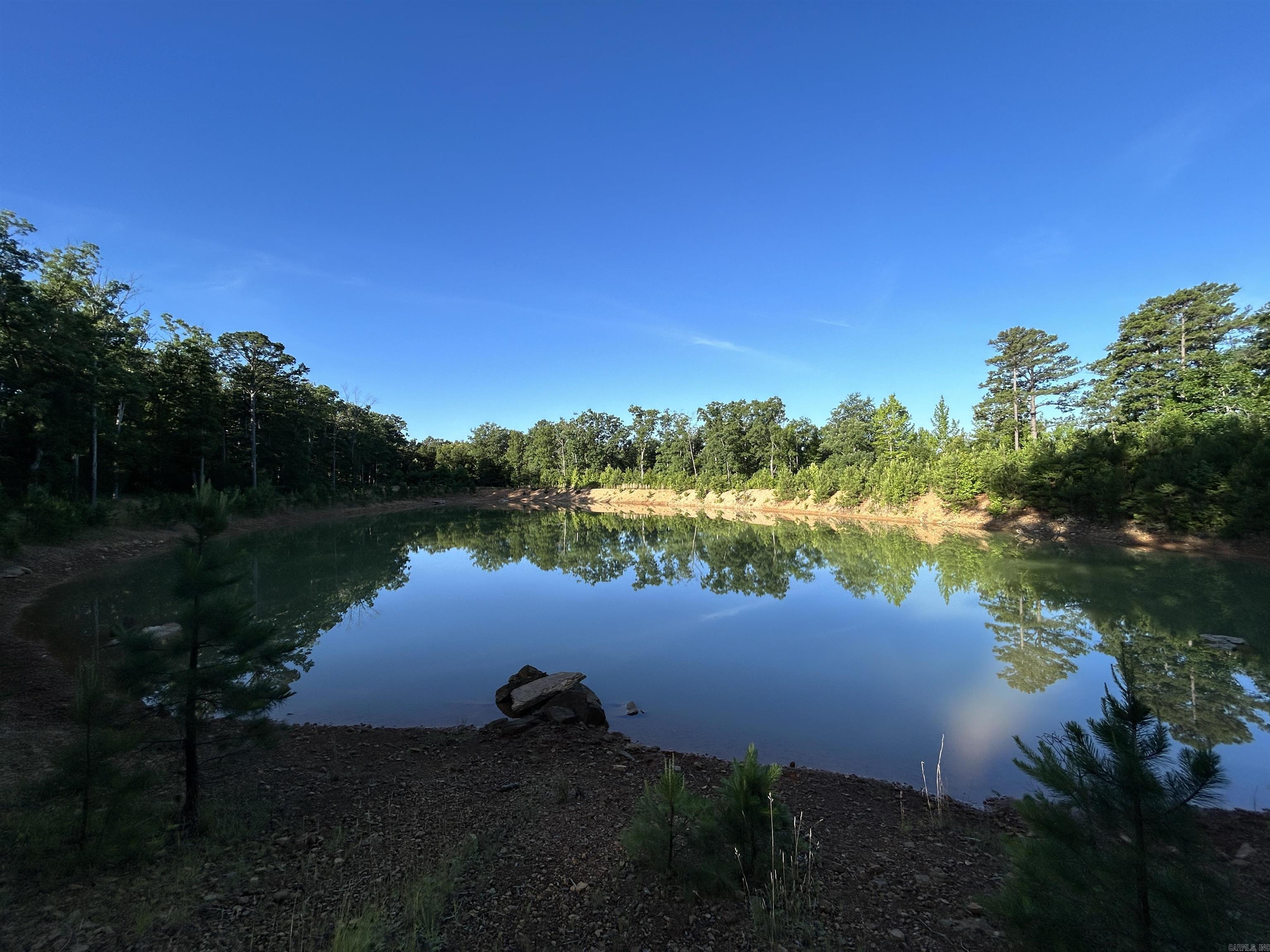 2325 Six Ridge Road Property Photo 3