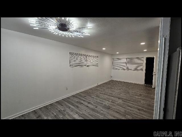 7 N Meadowcliff Circle Property Photo 5