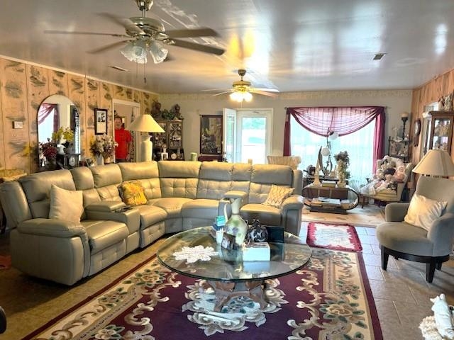 877 Highway 63 Property Photo 5