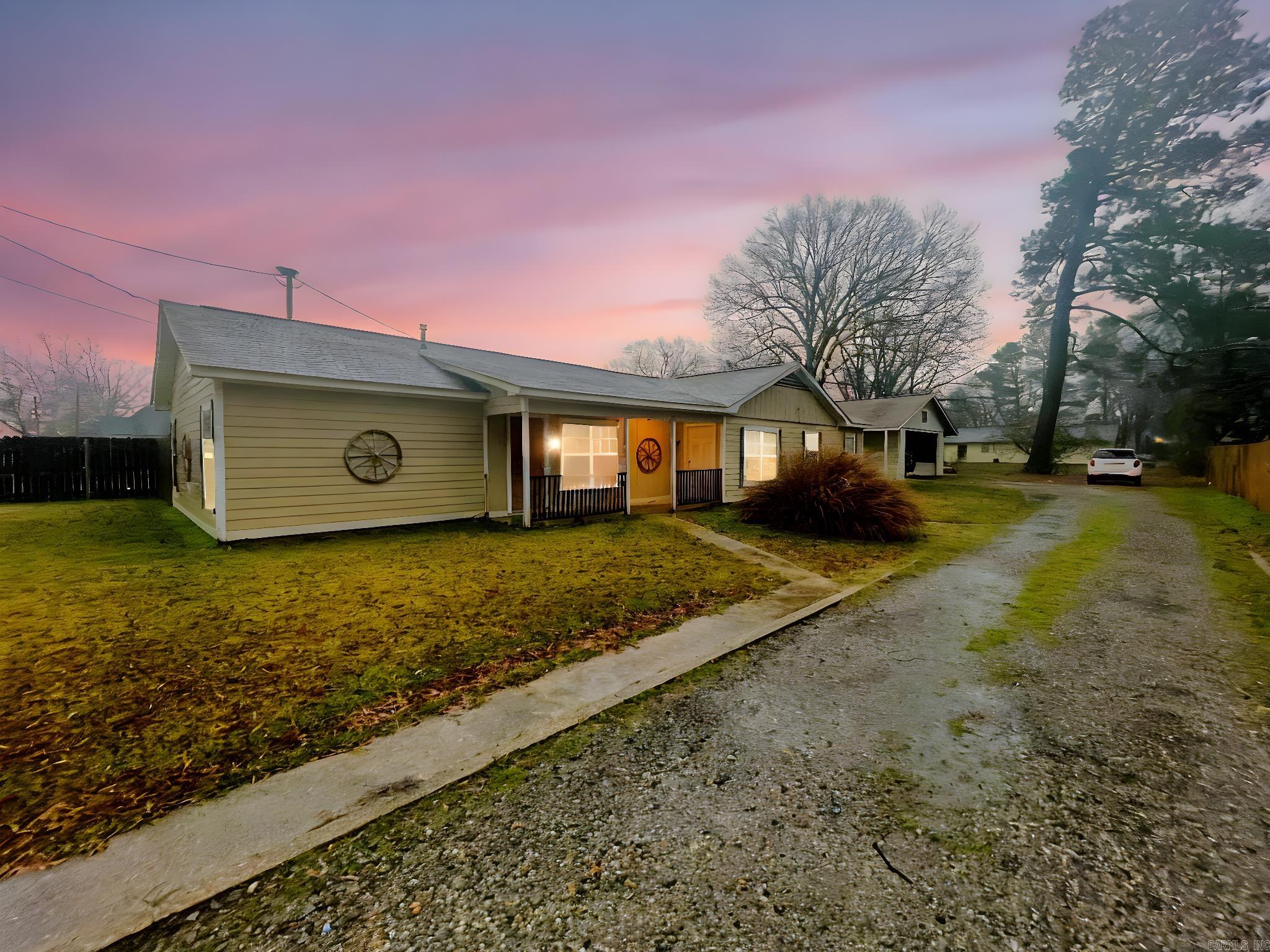 517 W 5th Street Property Photo