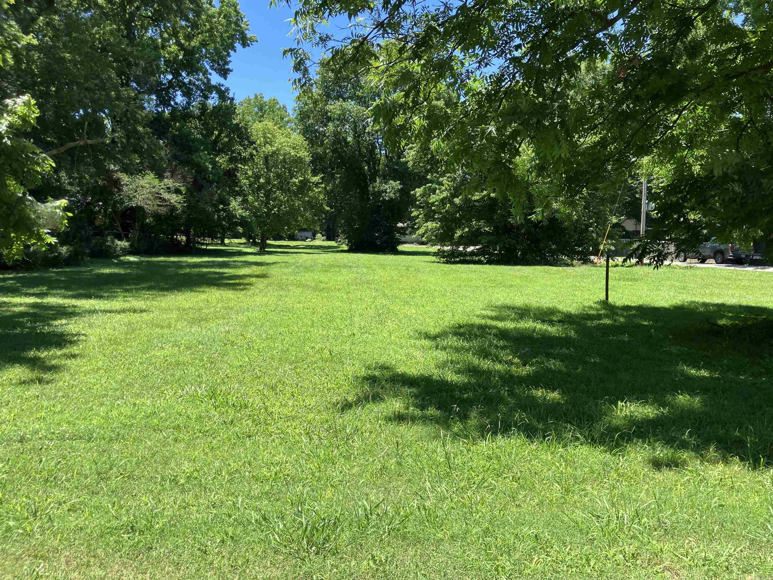 520 S Houston Property Photo 3