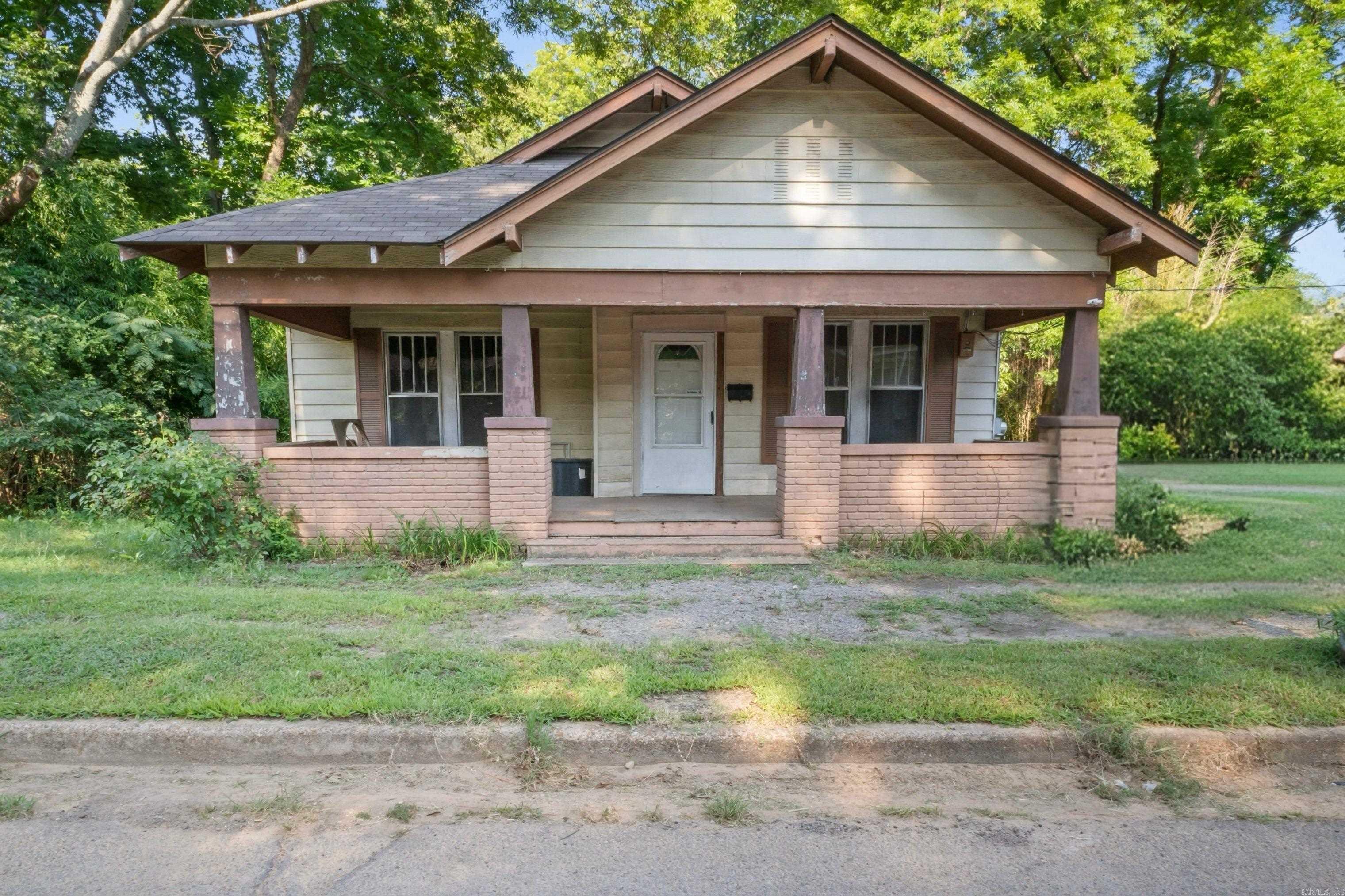Cliftons Addn Real Estate Listings Main Image