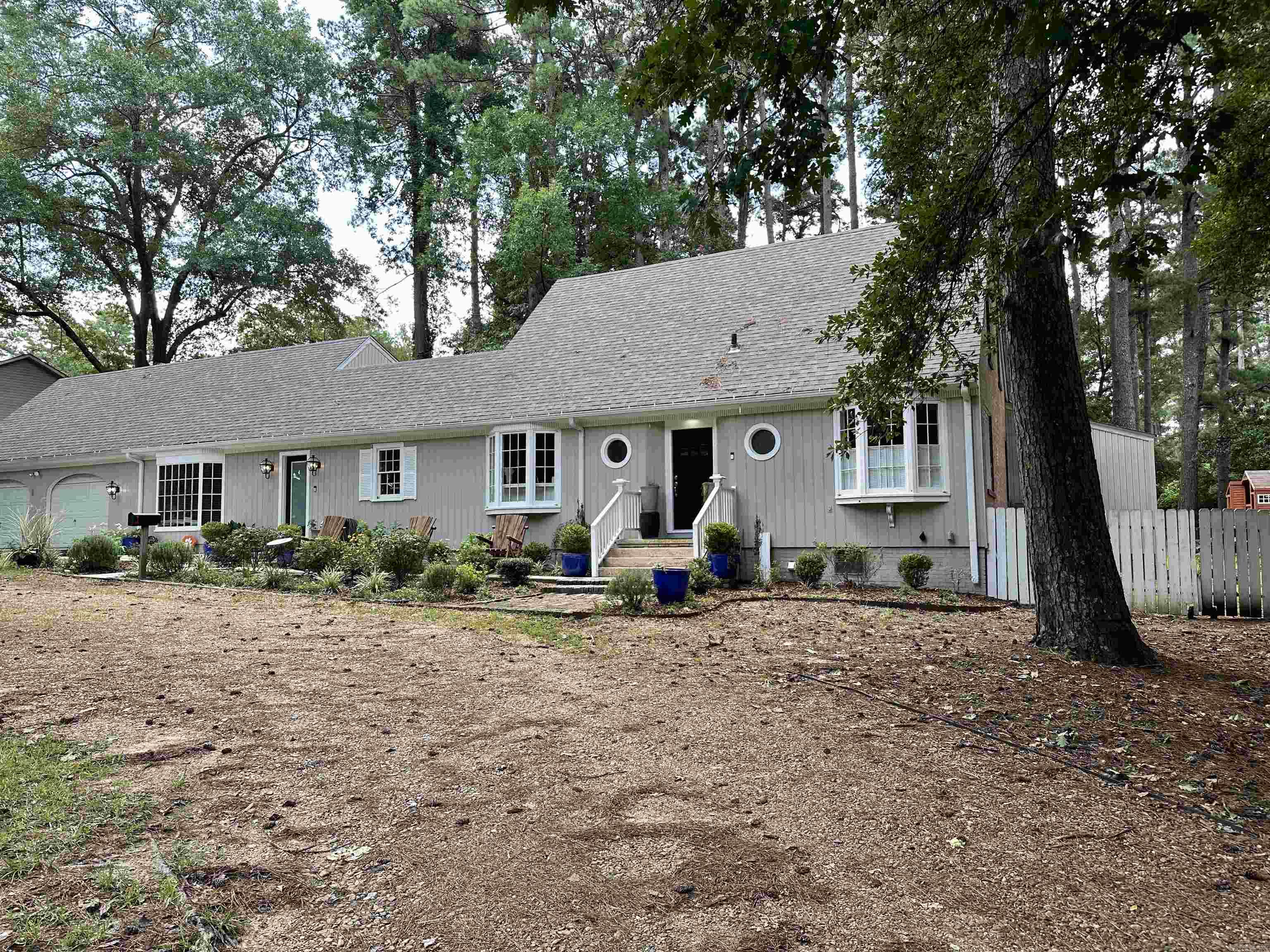 941 Highland Property Photo 2