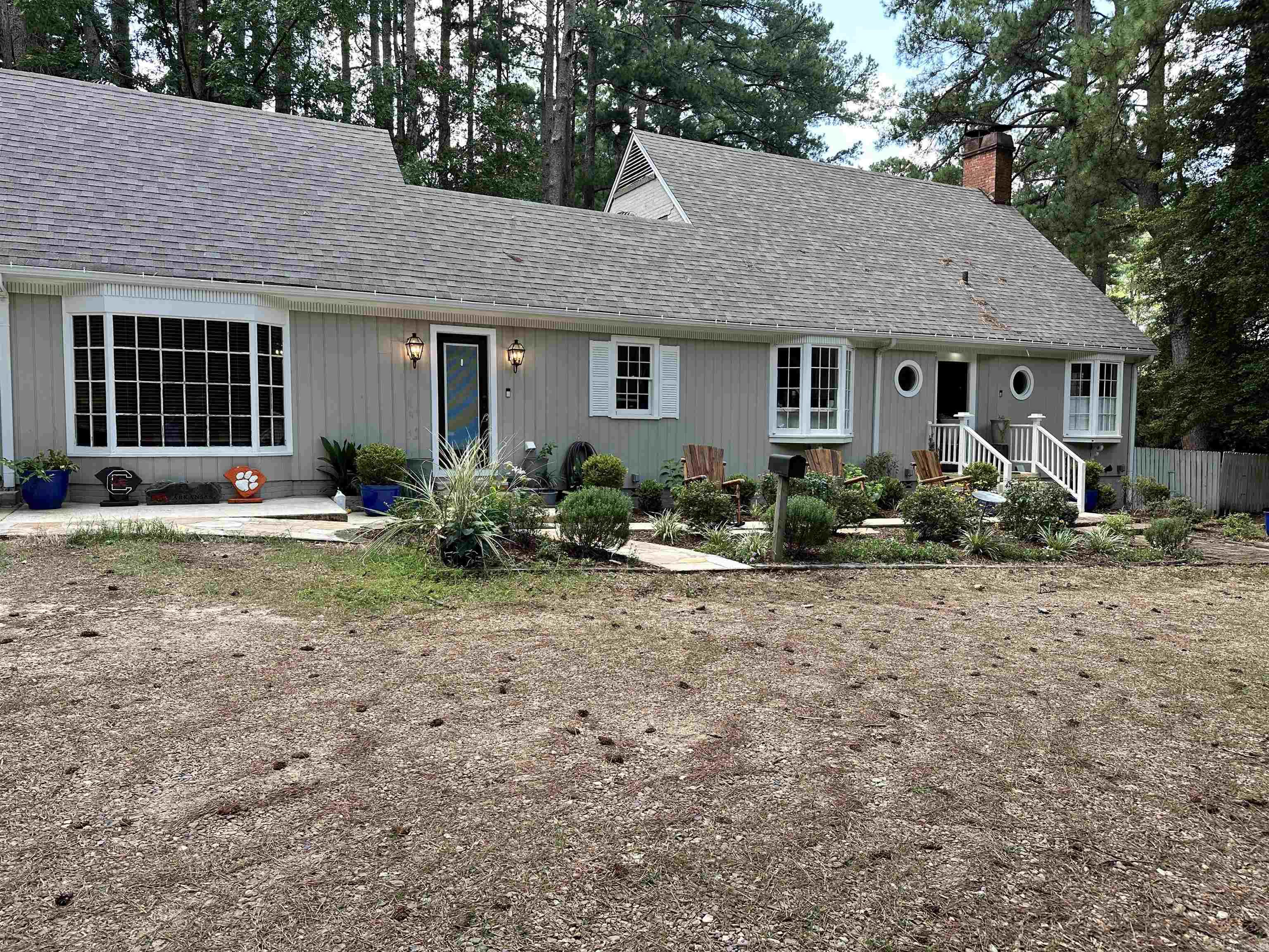 941 Highland Property Photo 4