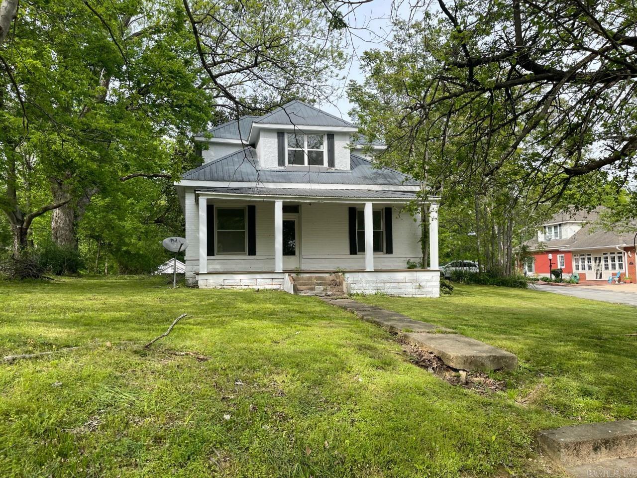 204 E Church Property Photo