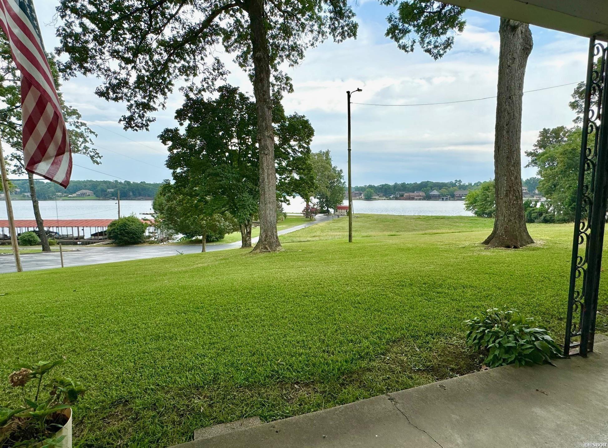 210 Aberina D-7 & D-9 Property Photo
