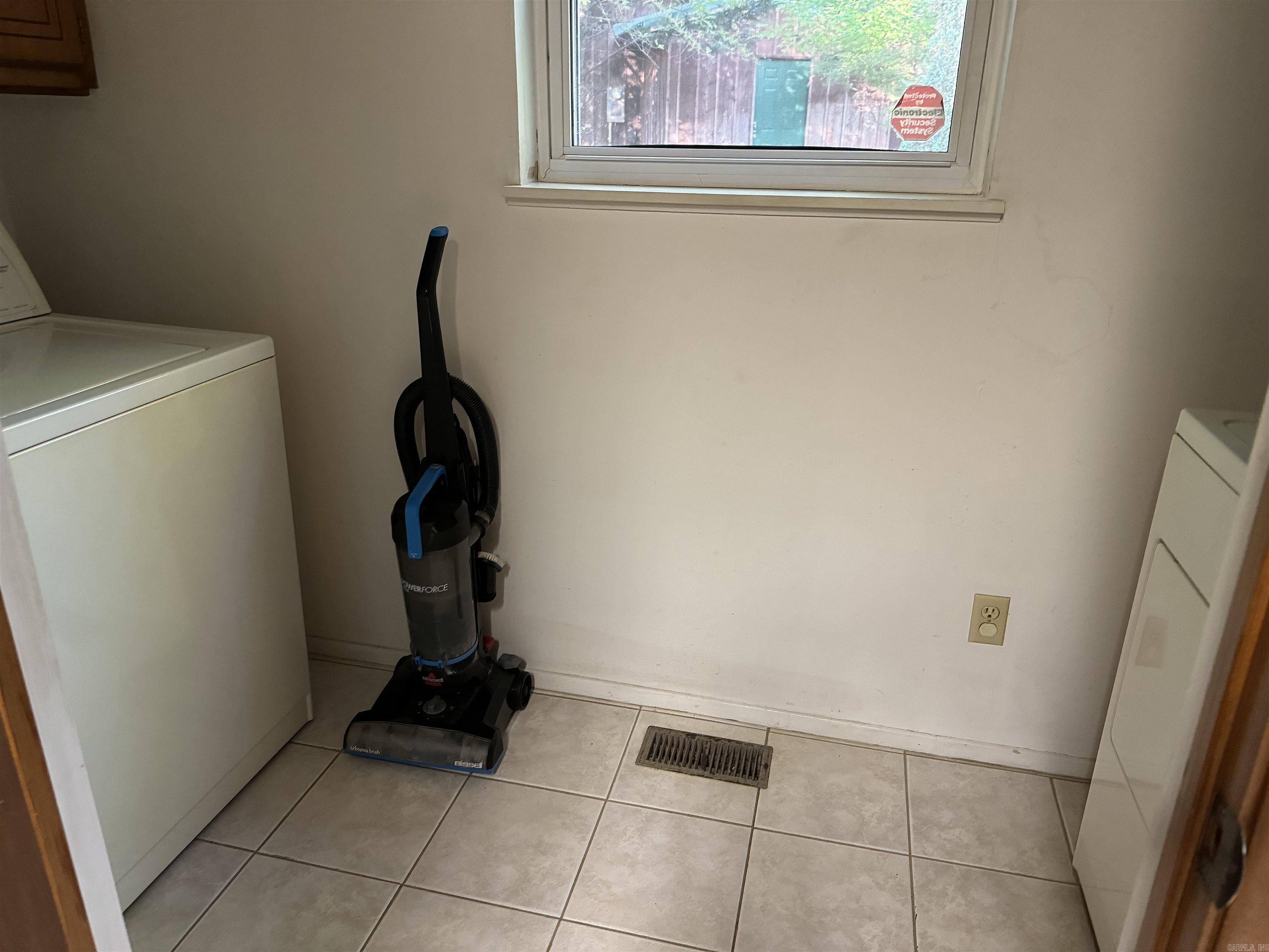 128 Bender Point Property Photo 22
