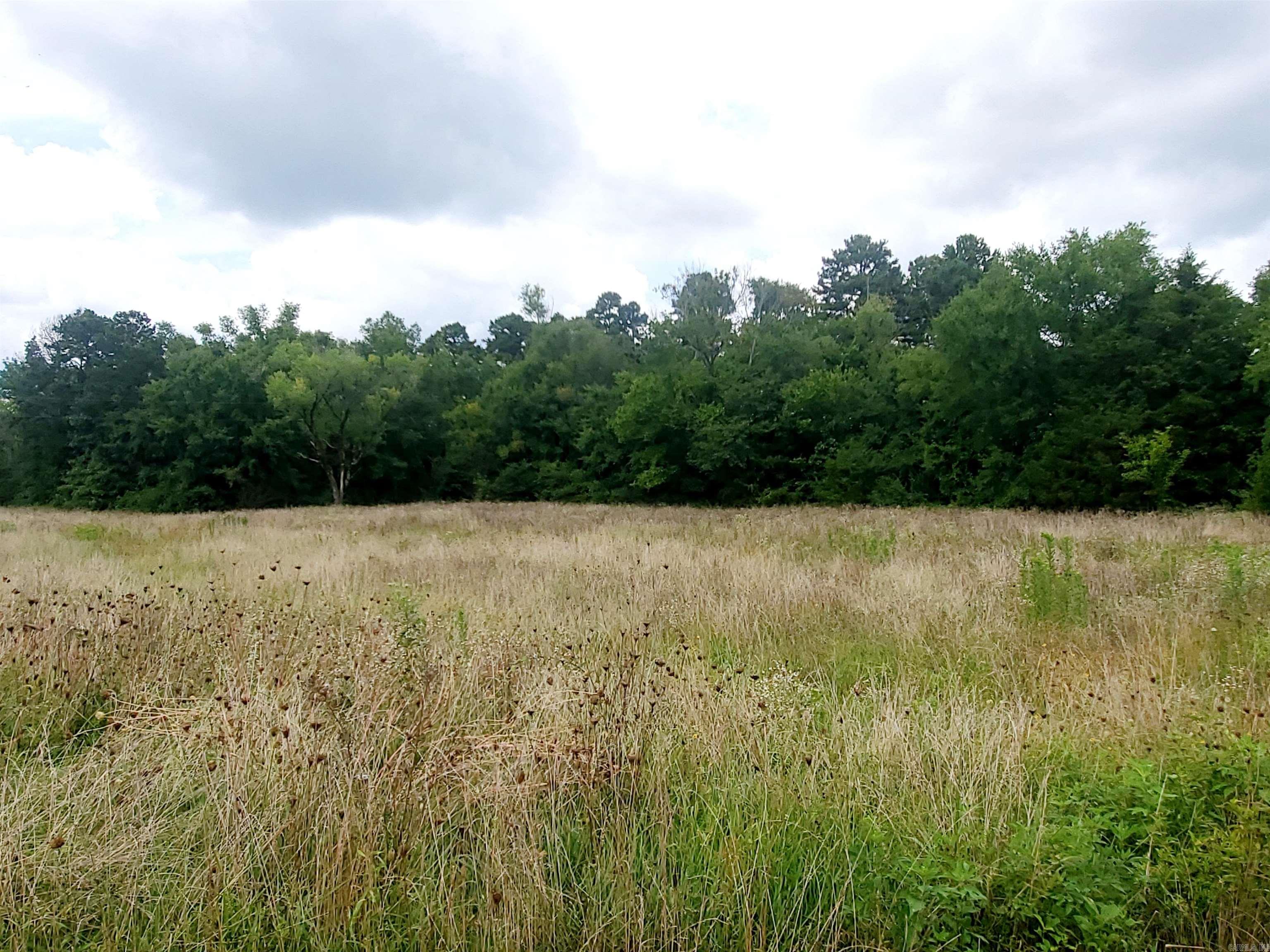 24026766 Property Photo 1