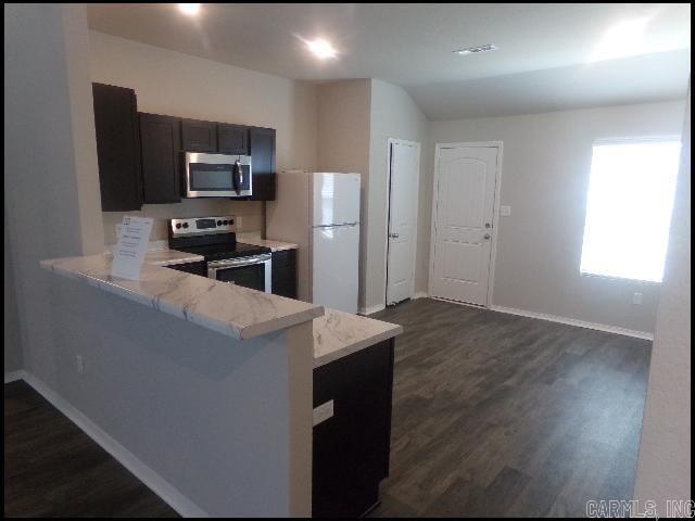 124 Im Drive Property Photo 3