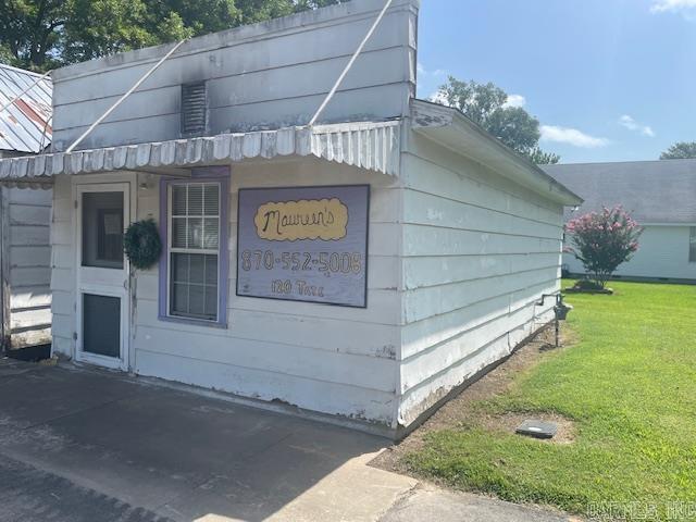 120 Tate St. Property Photo 1