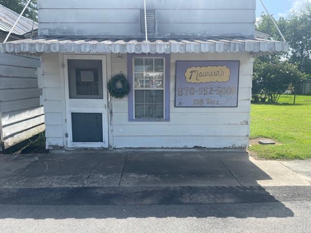 120 Tate St. Property Photo 2