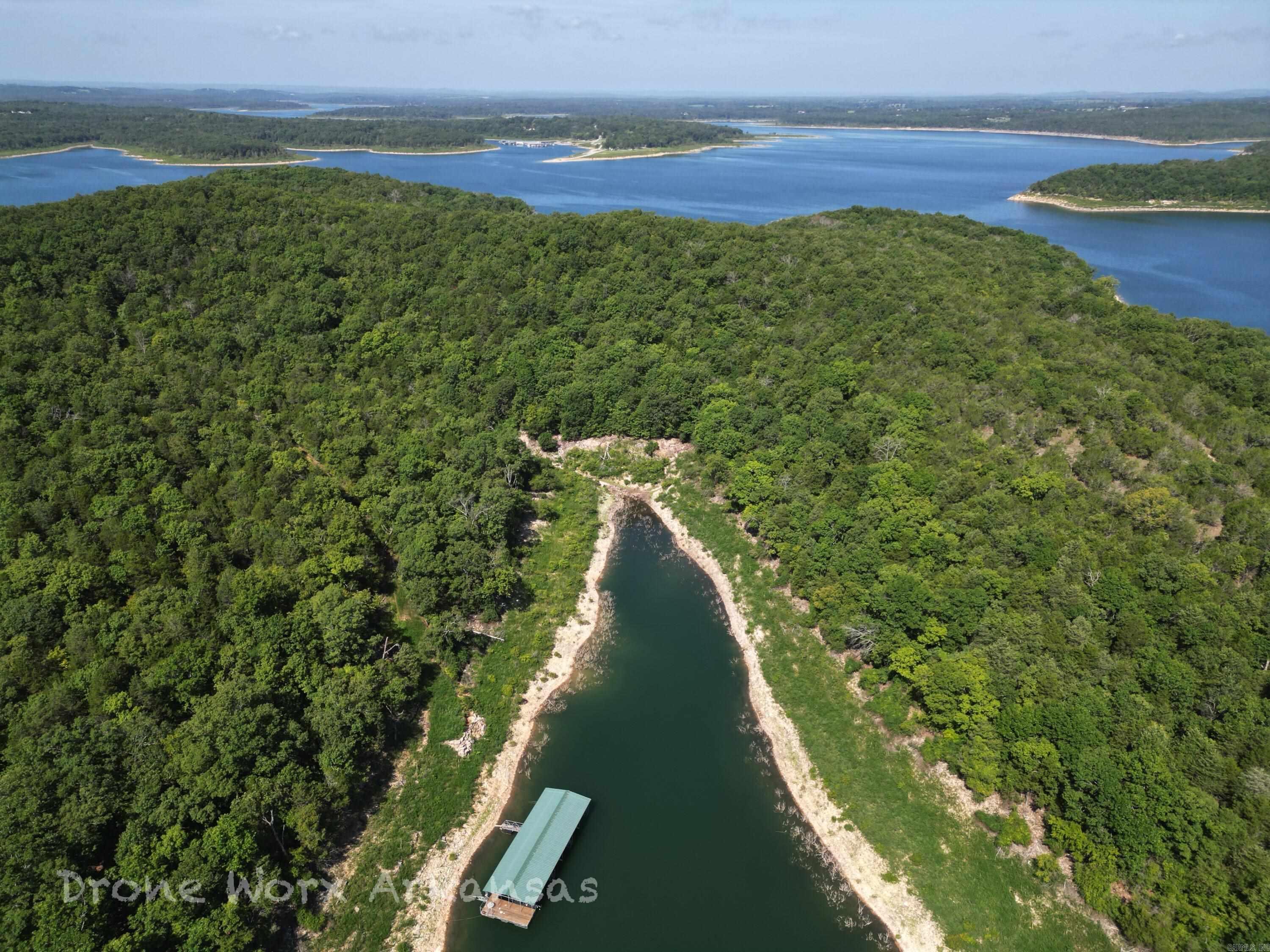 4275 Pine Hollow Rd. Property Photo 11