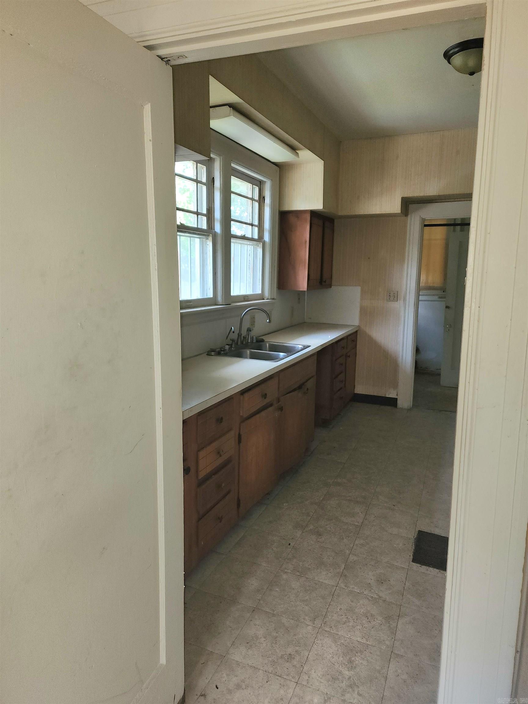 3516 S Cherry Street Property Photo 14