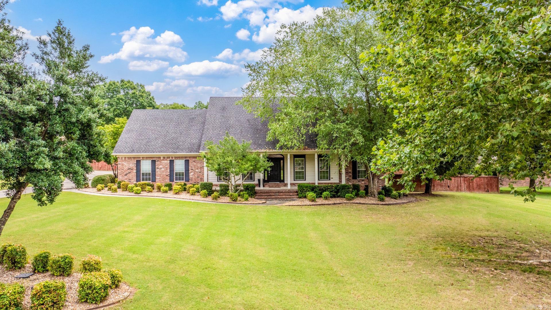 Falcon Crest Real Estate Listings Main Image