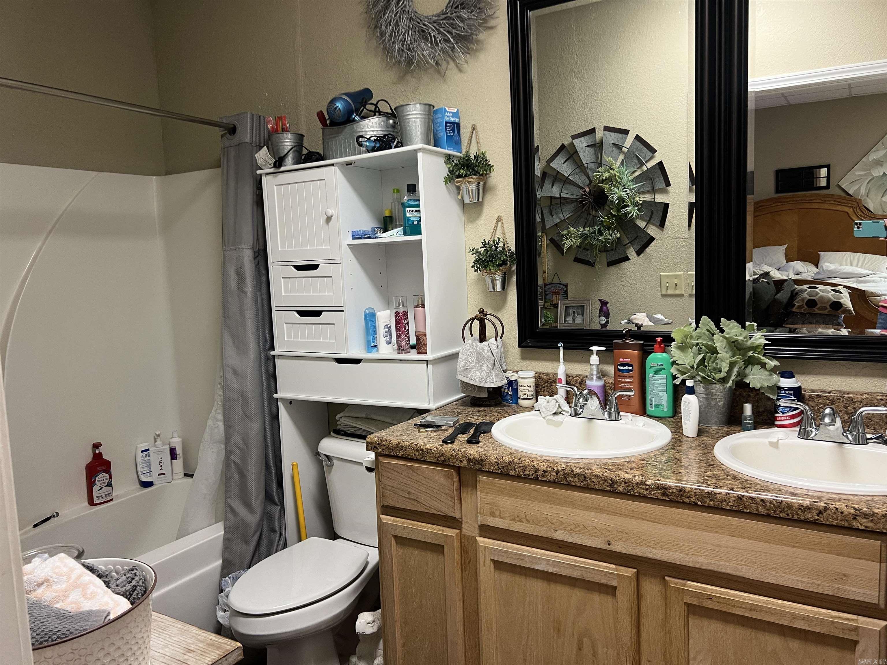 308 Thomas Property Photo 35