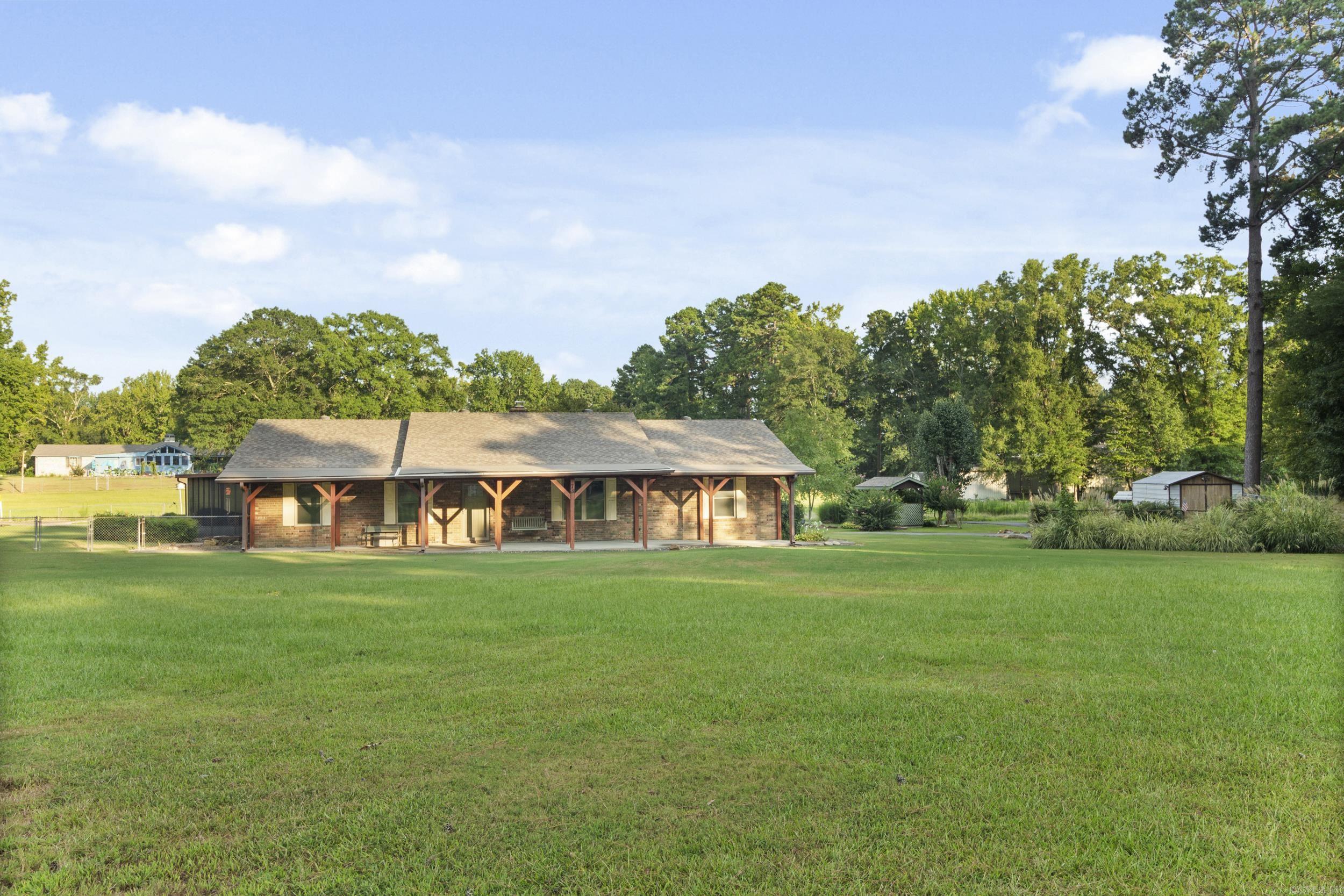 75 Evergreen Park Property Photo