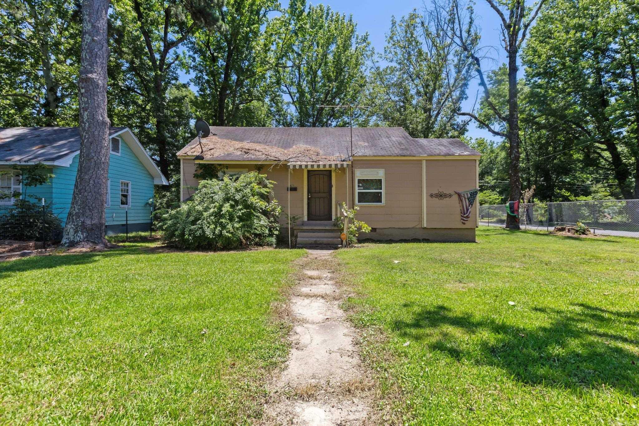 2006 W 24th Street Property Photo