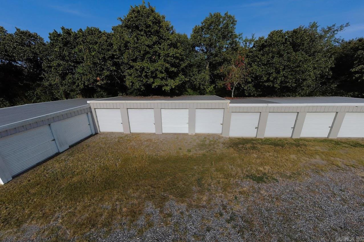 2423 Highway 16 Property Photo 8